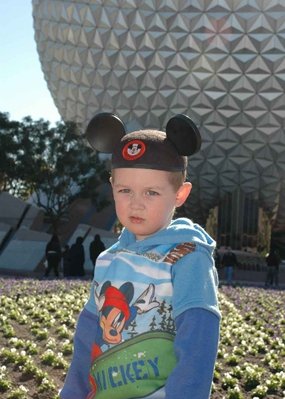 [trey-epcot.jpg]