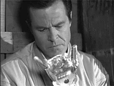 [demon-with-a-glass-hand.jpg]