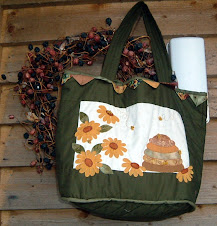 BEEHIVE & SUNFLOWERS BAG