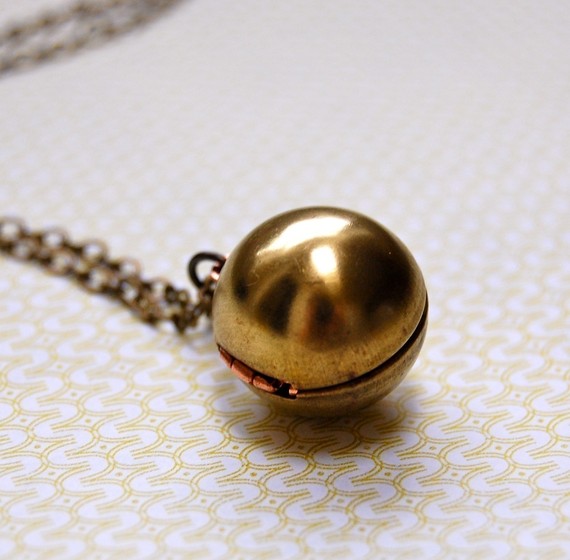 Etsy's best! Lovely Lockets nooshloves