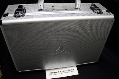 25th anniversary jordan 1