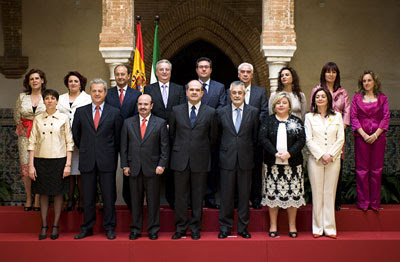 [Junta de Andalucía] Presentación del nuevo Equipo de Gobierno y nueva imagen institucional. Chaves+y+los+consejeros