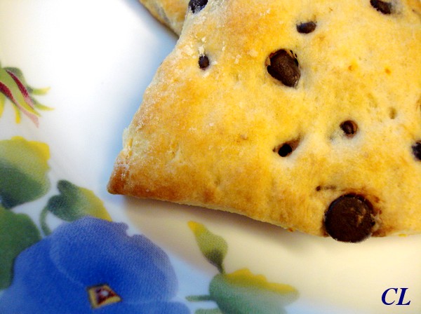 [Scone+Chocola1.JPG]