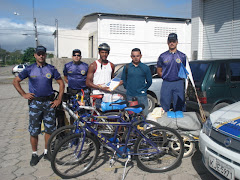 Ciclista que percorrer o Brasil de bicicleta.Cyclist that to cover Brazil of bicycle.