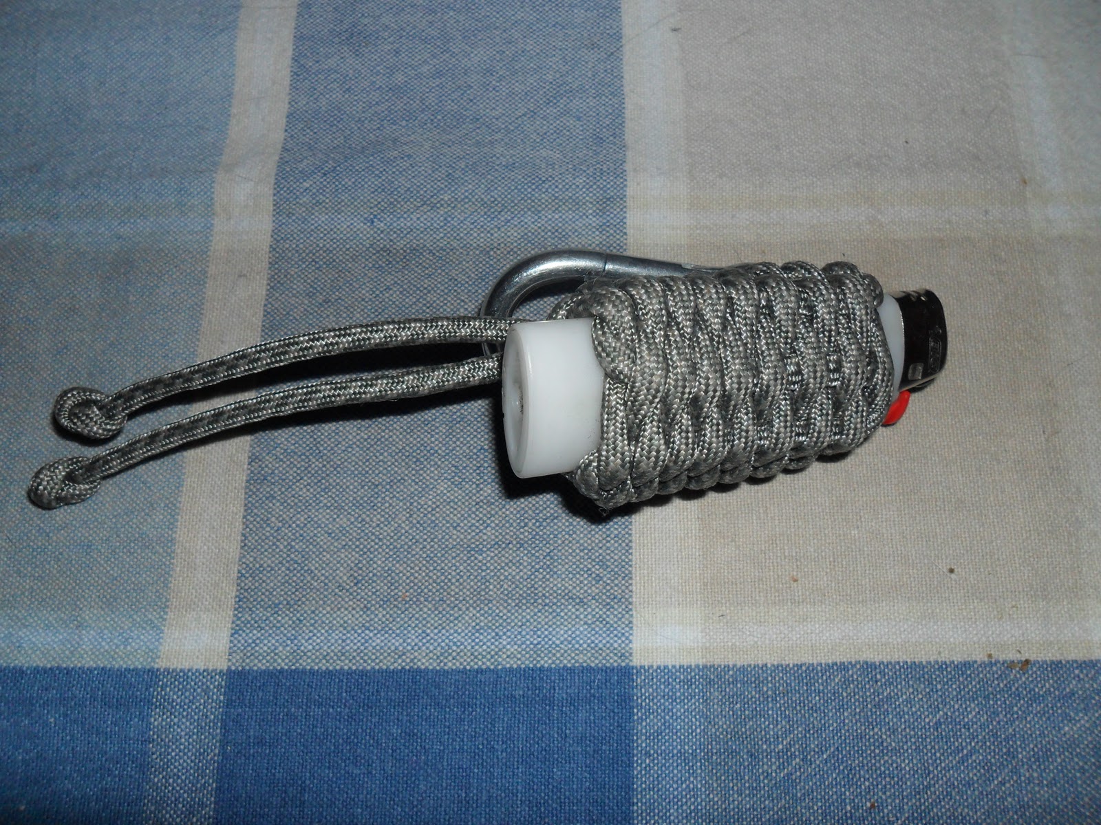 AKU Paracord Paracord Lighter Holder