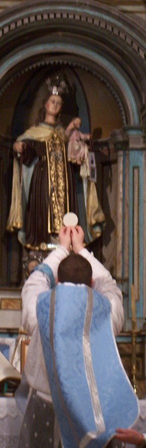 Misa Tradicional en Santa Cruz de Mondoy