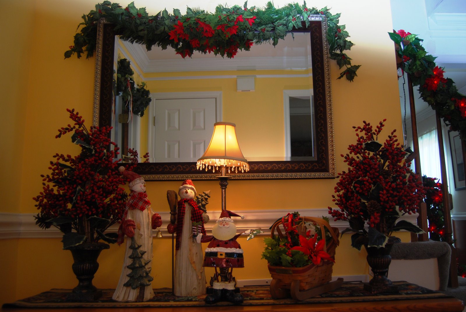 [post+foyer+table.JPG]
