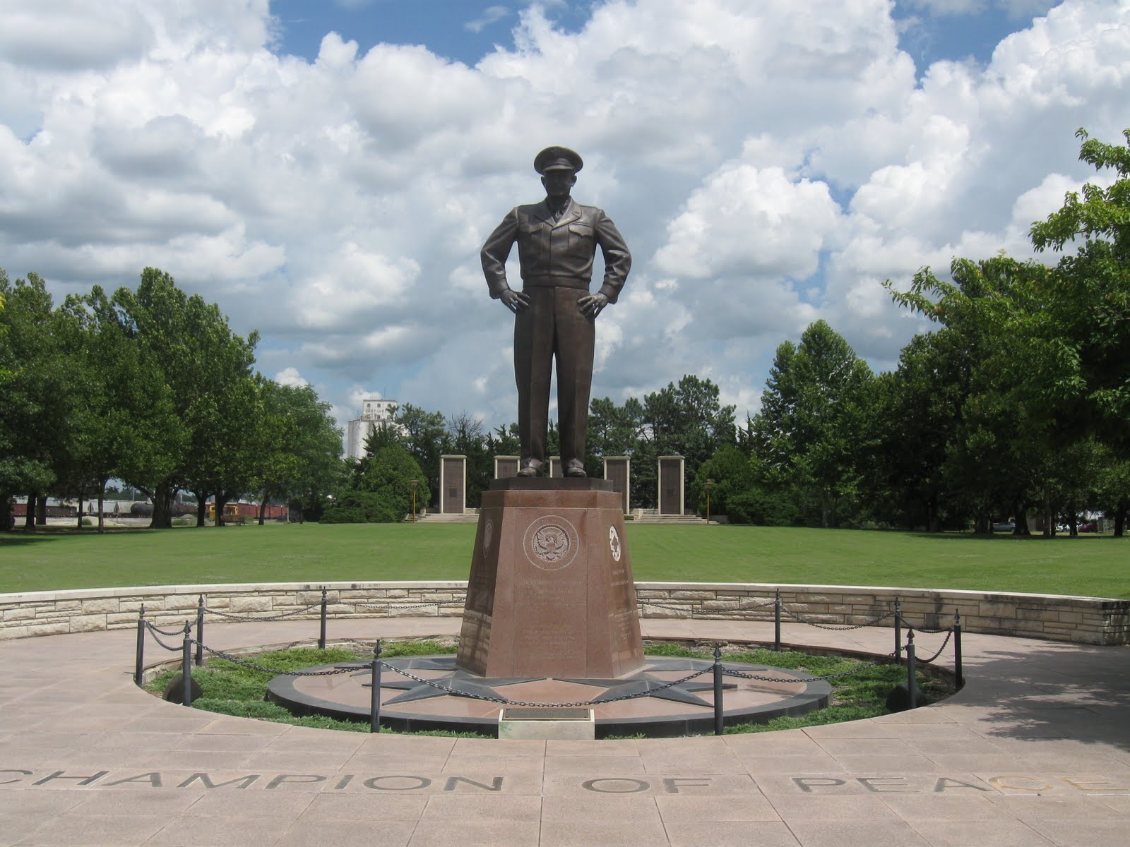 Gallery For > Dwight Eisenhower Grave
