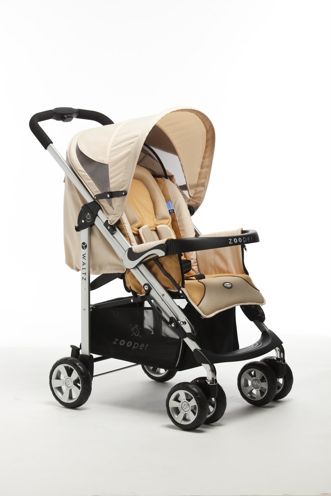 New Age Mama Zooper Waltz Stroller Review
