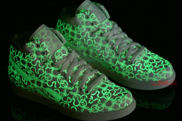 [uslu-airlines-reebok-courtee-mid-2.jpg]
