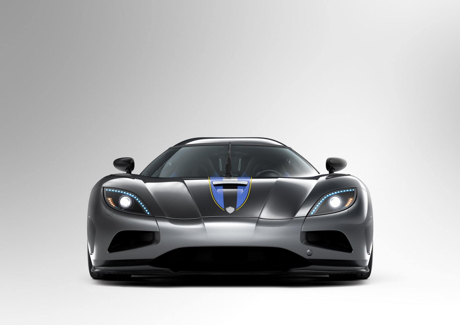 [Koenigsegg_Agera_Geneva_01.jpg]
