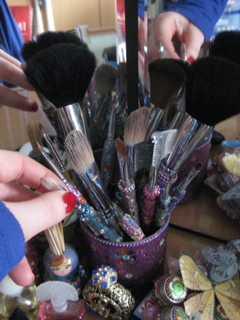 b never too busy to be beautiful make up brushes b never too busy to be beautiful make up brushes
