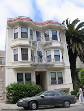 Old apartment in Pacific Heights..top left window was mine.