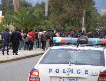 «Σκούπα» της Αστυνομίας για μετανάστες στην Πατρα