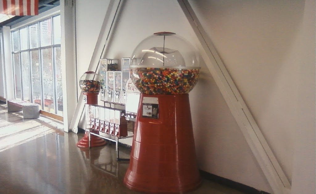 Fat Pride Times World's Biggest Gumball Machine?