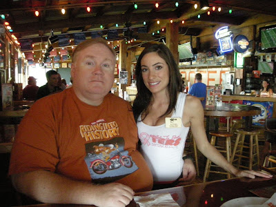 Hooters Daytona Beach