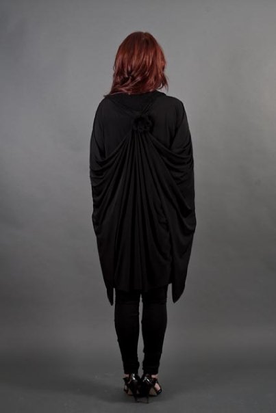 [7127_195553751039_173908516039_4009693_1288785_n.jpg]