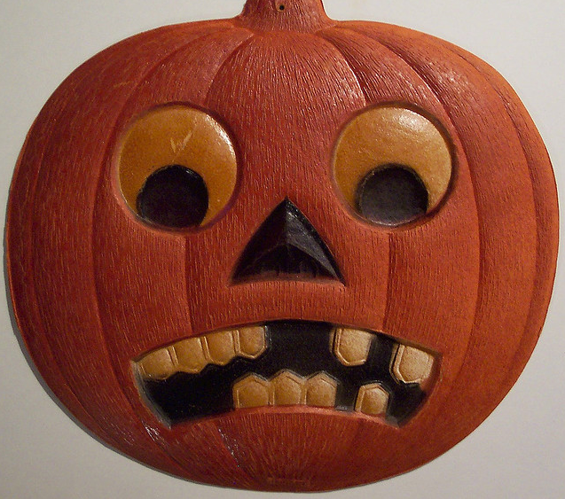 UNCLE EDDIE'S THEORY CORNER OLD CARDBOARD HALLOWEEN DECORATIONS