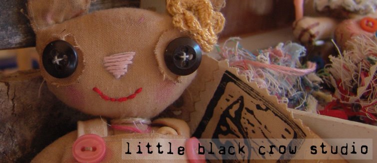 little arty crafty crow