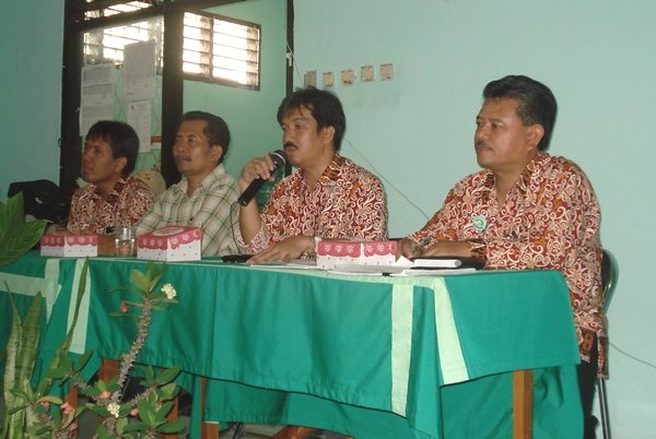 Penutupan Kegiatan IHT di SMPN I Bontang.