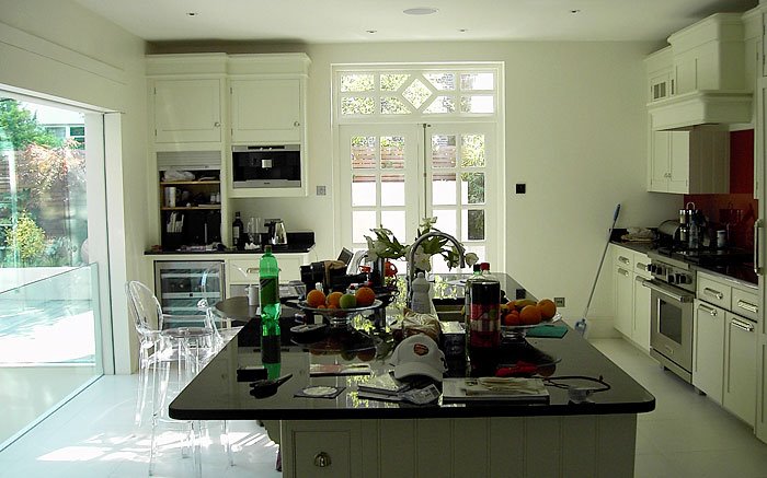 [arshavin's+kitchen.bmp]