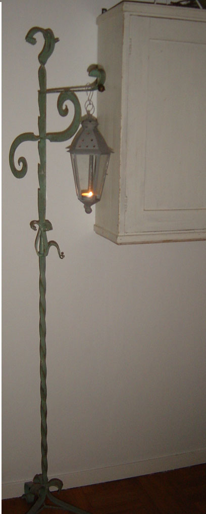 [Untitled-1+copy.jpg]