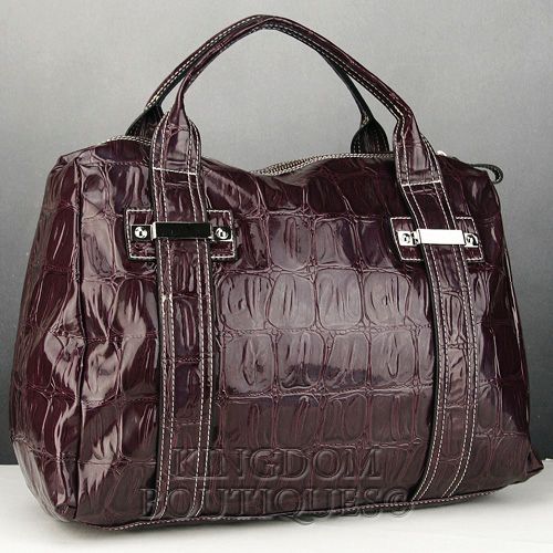 [Founders_Tote_PC067019_Plum_4913.jpg]