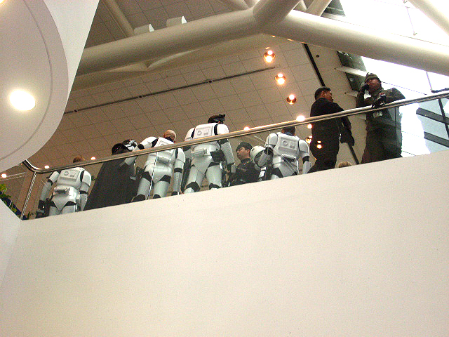 [truppenbrücke.jpg]