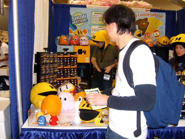 [17_pacmanhüte.JPG]