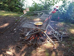 A cheap bb que n grill