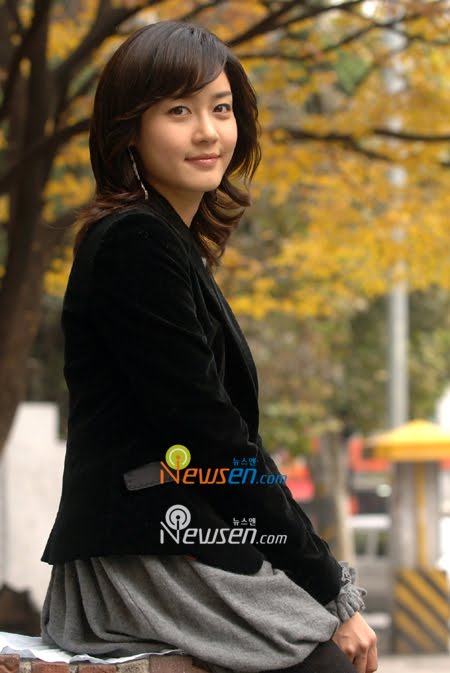 Asian Girl: Sung Yu Ri