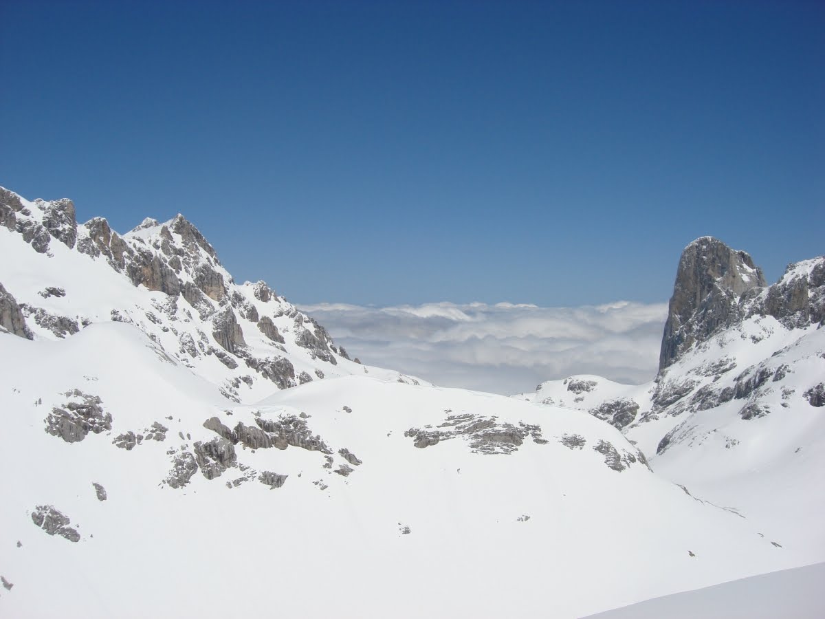 [DSC03359+[Desktop+Resolution].JPG]