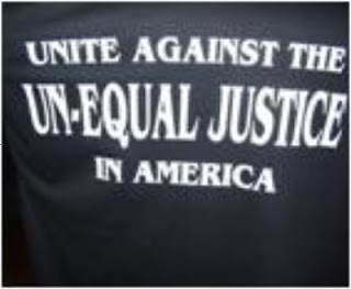 Jennifer Lawrence And Jena Malone At The Hunger Games The