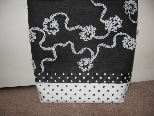 Black and white ribbon floral/polka dot tote