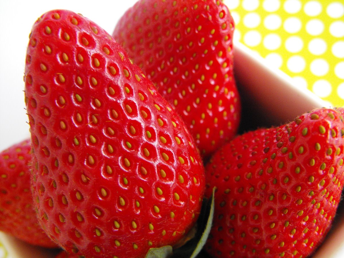 [Strawberries.jpg]