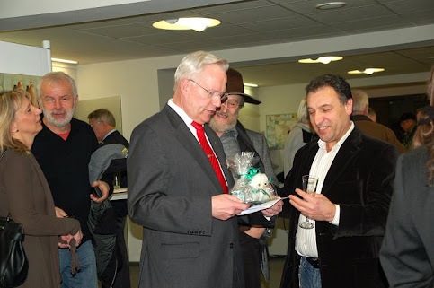 الوان  من بغداد معرض جديد للفان   ناصح عبد الرحمن