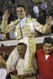 PAGINA WEB DEL MATADOR HECTOR JOSE