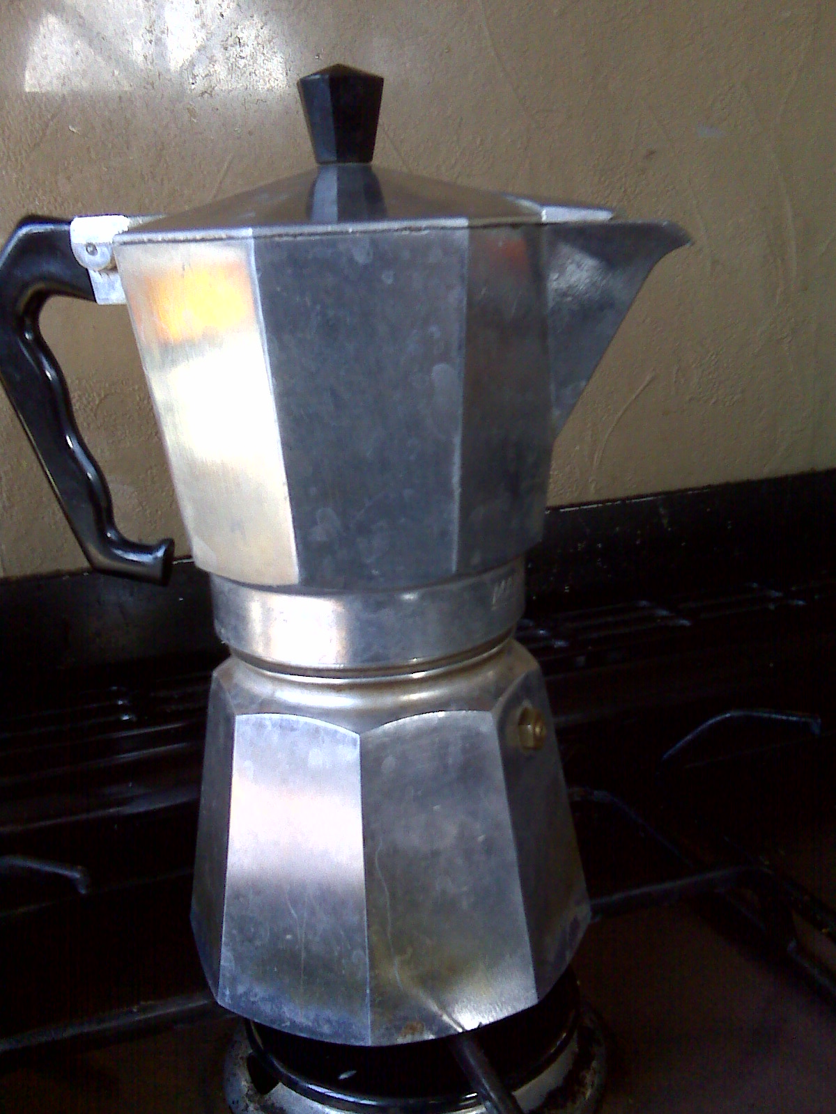 [mocha_maker.jpg]