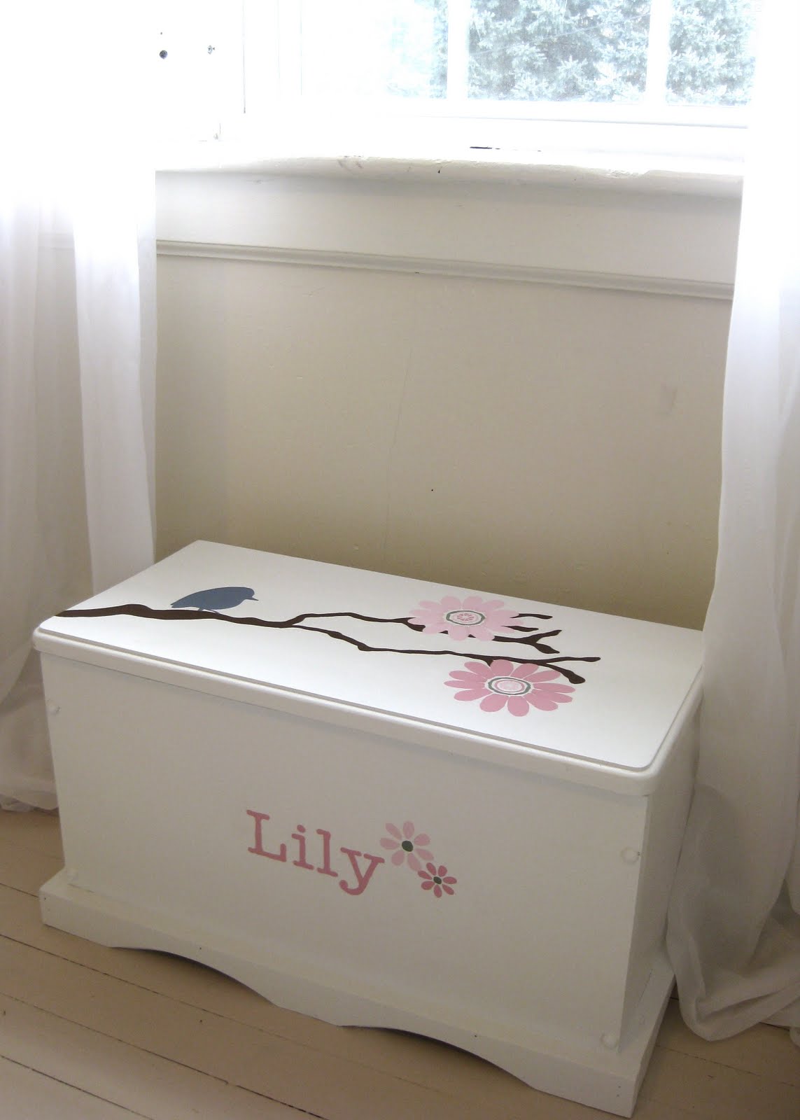 My *PINK* Life Painted Toy Chest