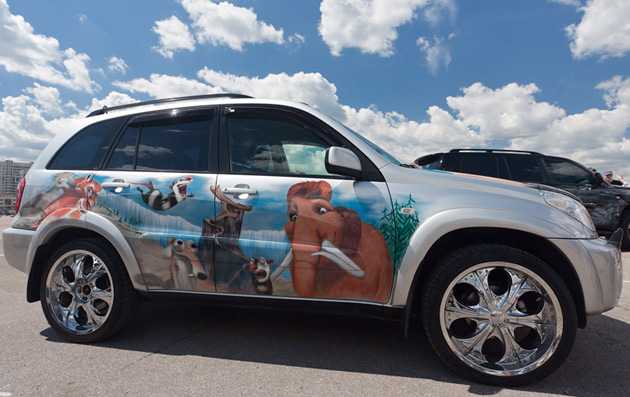 10 Amazing Air Brush Car Photos 3D Posted in Sunday September 5 2010