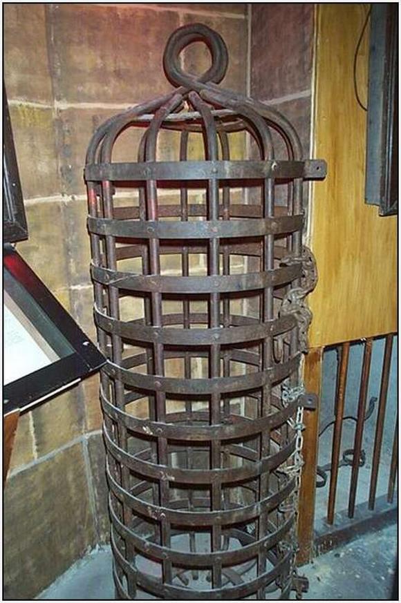 TORTURE DEVICES OF THE DARK AGES Alpin Funny Picture!!