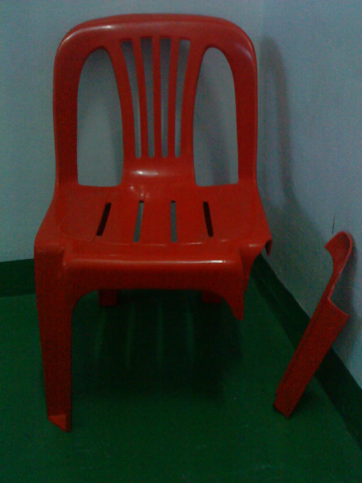 QQ Kindergarten & Nursery Sg Petani WE CARE FOR YOUR CHILD Broken Chair