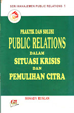 PRAKTIK DAN SOLUSI PR DALAM SITUASI KRISIS DAN PEMULIHAN CITRA