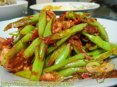 Izah Muffin Lover Buncis Goreng Belacan