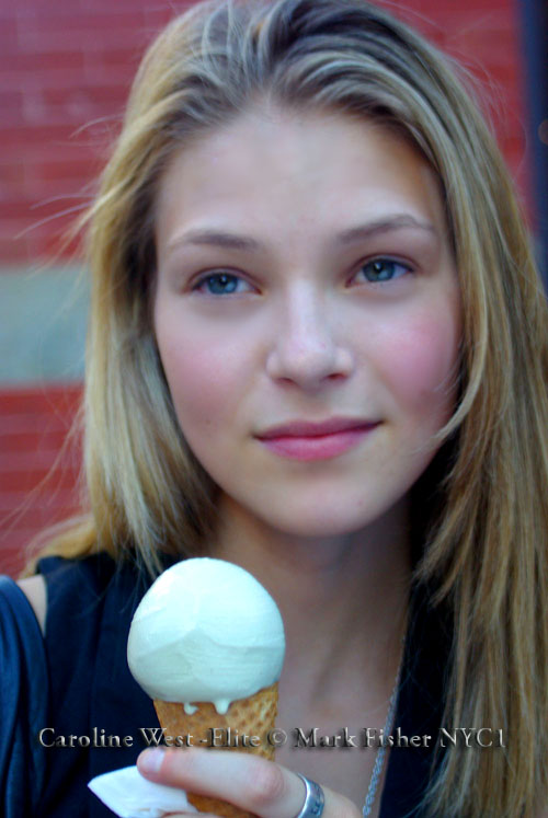 PHOTOGRAPHER MARK FISHER IMAGES Caroline West Elite • Casual Street