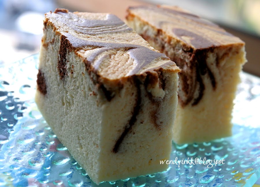 Table for 2.... or more Featherlight Cheesecake