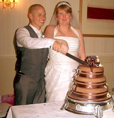 fake wedding cake