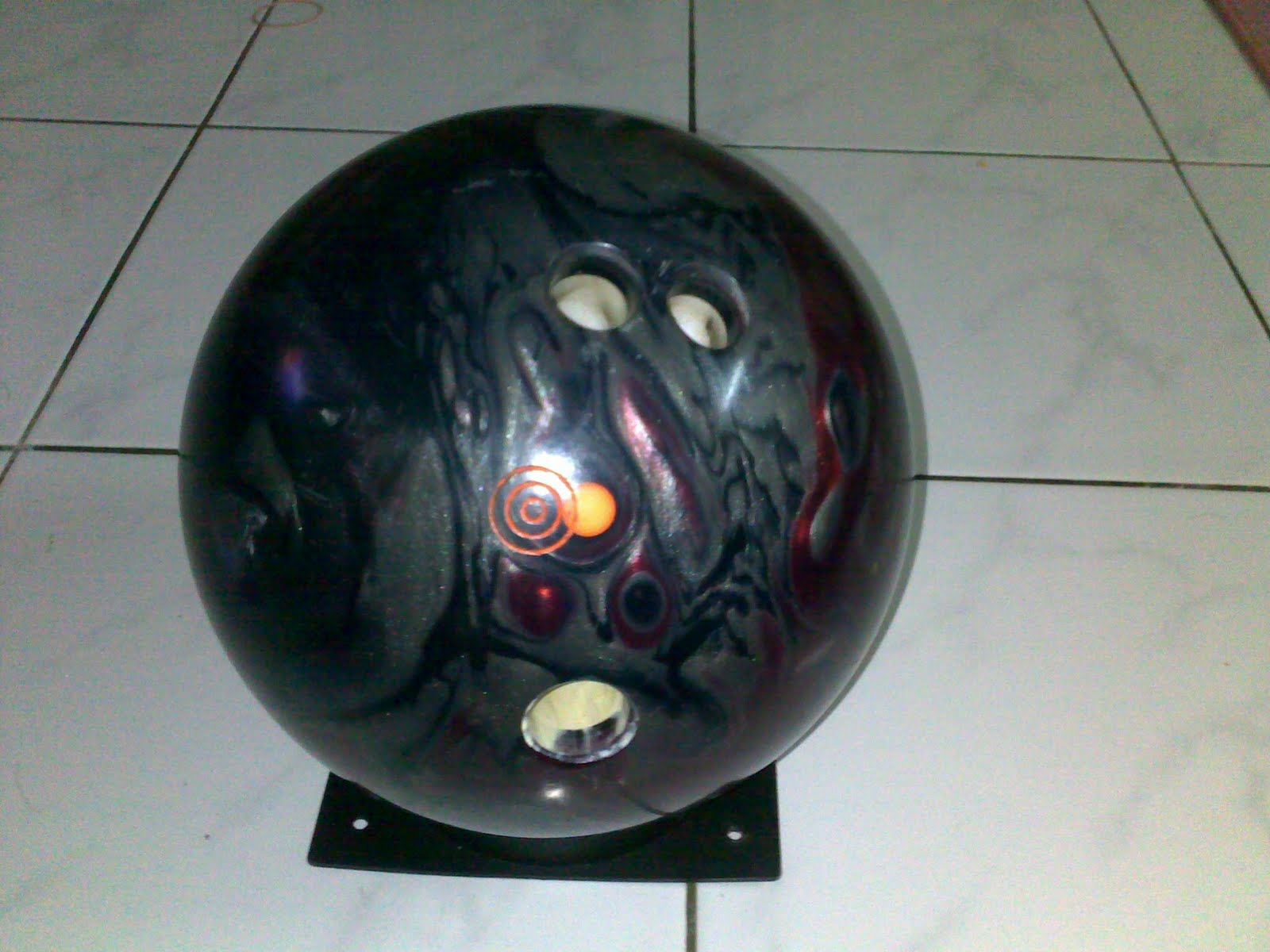 KEDAI BOWLING ONLINE High Performance Bowling ball Ebonite Angular One