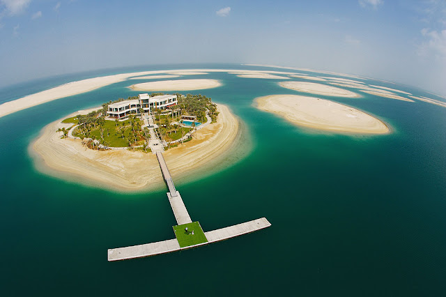 http://1.bp.blogspot.com/_SSUbVSG_KVY/TTl45FSnekI/AAAAAAAAAi0/nDEvl_PH4j4/s1600/dubai_the_world_islands.jpg