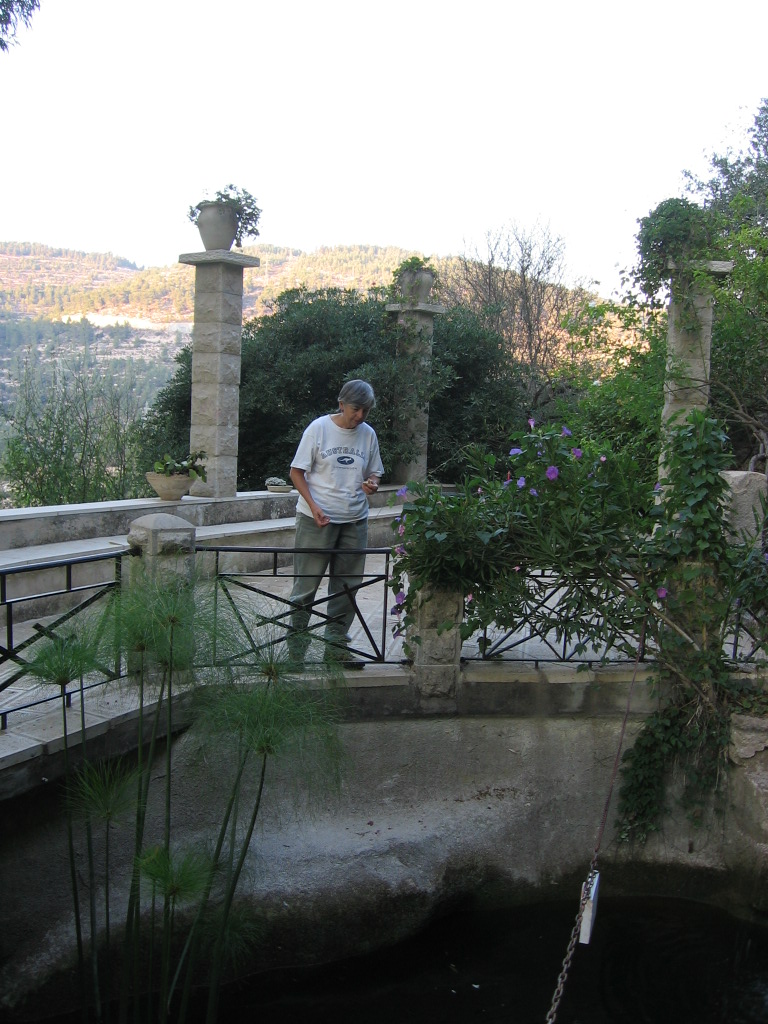 [Tashlich+Rosh+Hashana+2006.JPG]